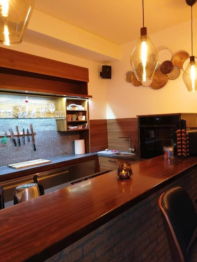Ferienwohnung Schuhmann Mit Wintergarten Und Garten Therme Aquapulco Und Ikuna Erlebnispark, Zoo Schmiding 20 Min Mit Auto Entfernt Ab 3 Naechte Buchbar Hinzenbach Εξωτερικό φωτογραφία