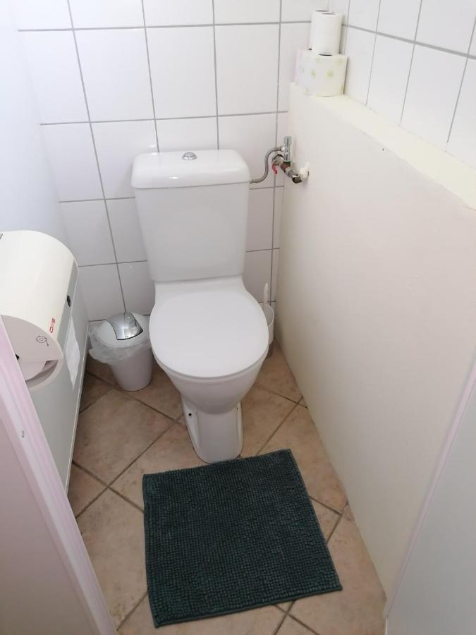 Ferienwohnung Schuhmann Mit Wintergarten Und Garten Therme Aquapulco Und Ikuna Erlebnispark, Zoo Schmiding 20 Min Mit Auto Entfernt Ab 3 Naechte Buchbar Hinzenbach Εξωτερικό φωτογραφία